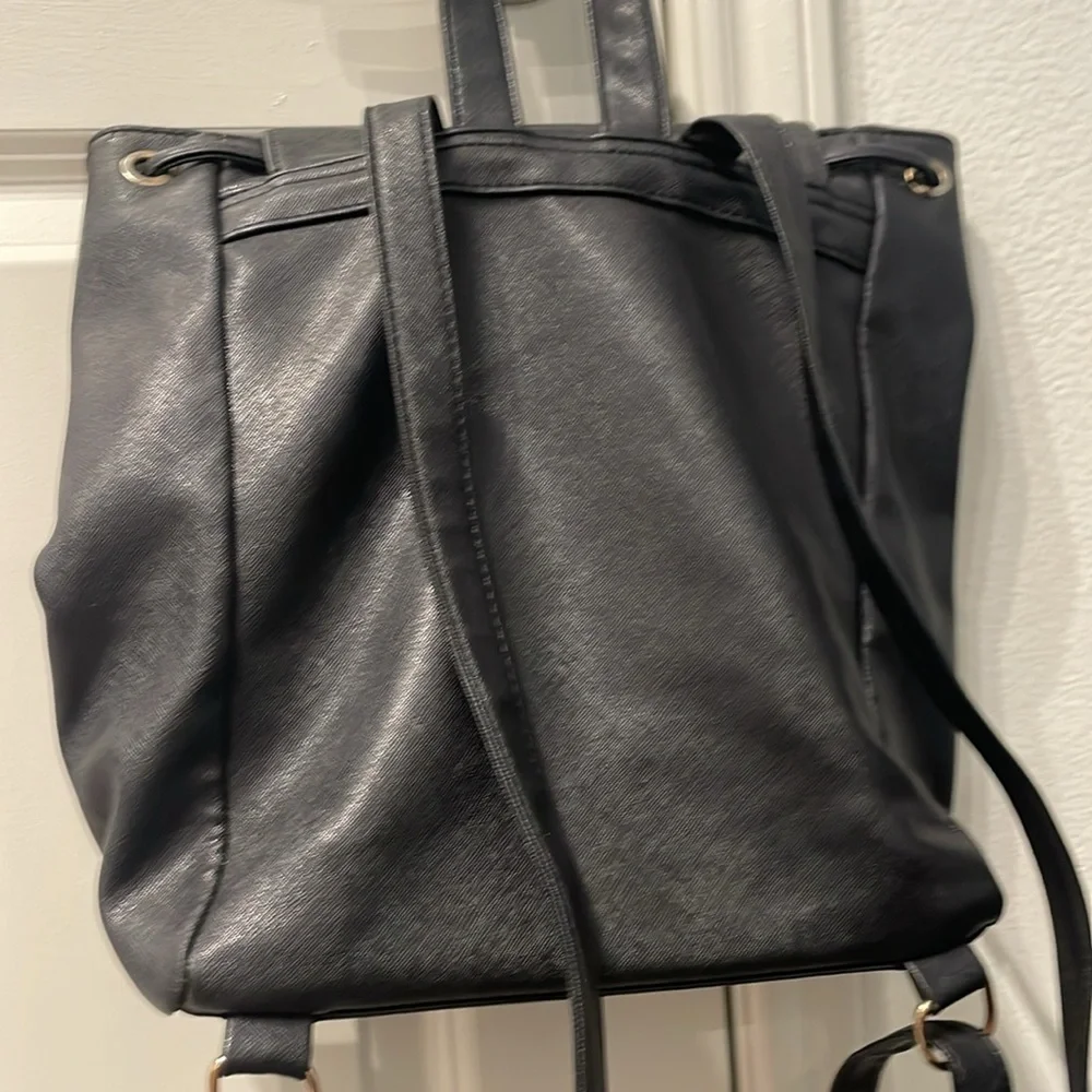 JUSTFAB preowned backpack - Picture 8 of 16